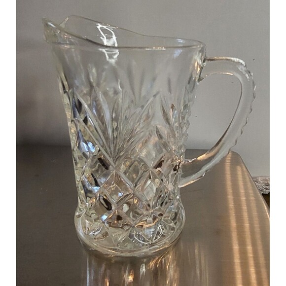 1960s Pineapple Pattern Creamer by Anchor Hocking Early American Prescut 10oz-5” - Picture 1 of 6